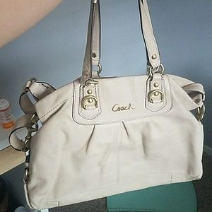 🎉HUGE PRICE REDUCTION! Coach purse